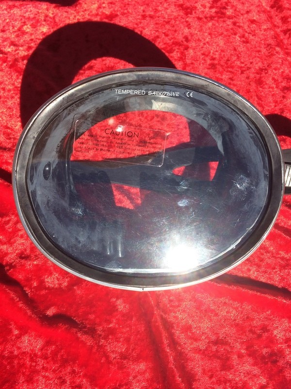 US Divers style real rubber oval mask