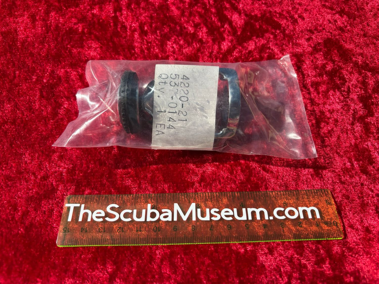 US Divers Voit long yoke for 2 stage two hose regulators OEM New Old Stock NOS