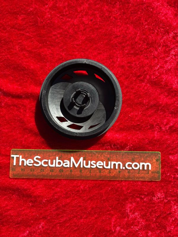 Scubapro r190 POLAR second stage cover w no purge button NOS? BLACK