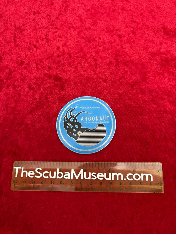 Kraken Argonaut reproduction label for round label can USED