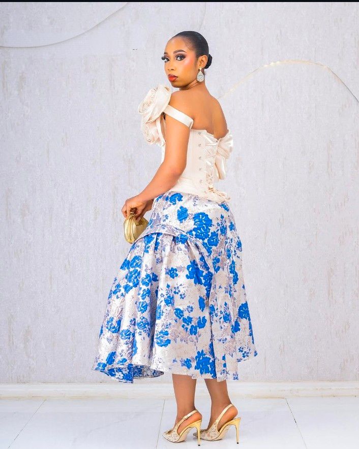 Flora Shoulder Sleeve Corset &amp; Barrel Skirt