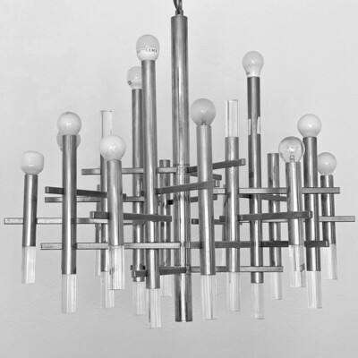 Gaetano Sciolari 16 Lights Chandelier Geometric Design 1970’s