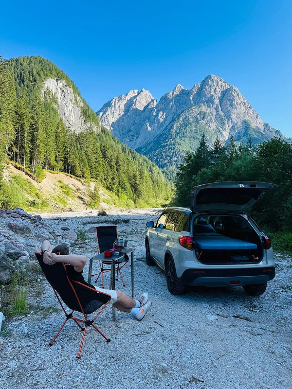 Power stations &amp; UPS – energy for travel, camping and unexpected situations