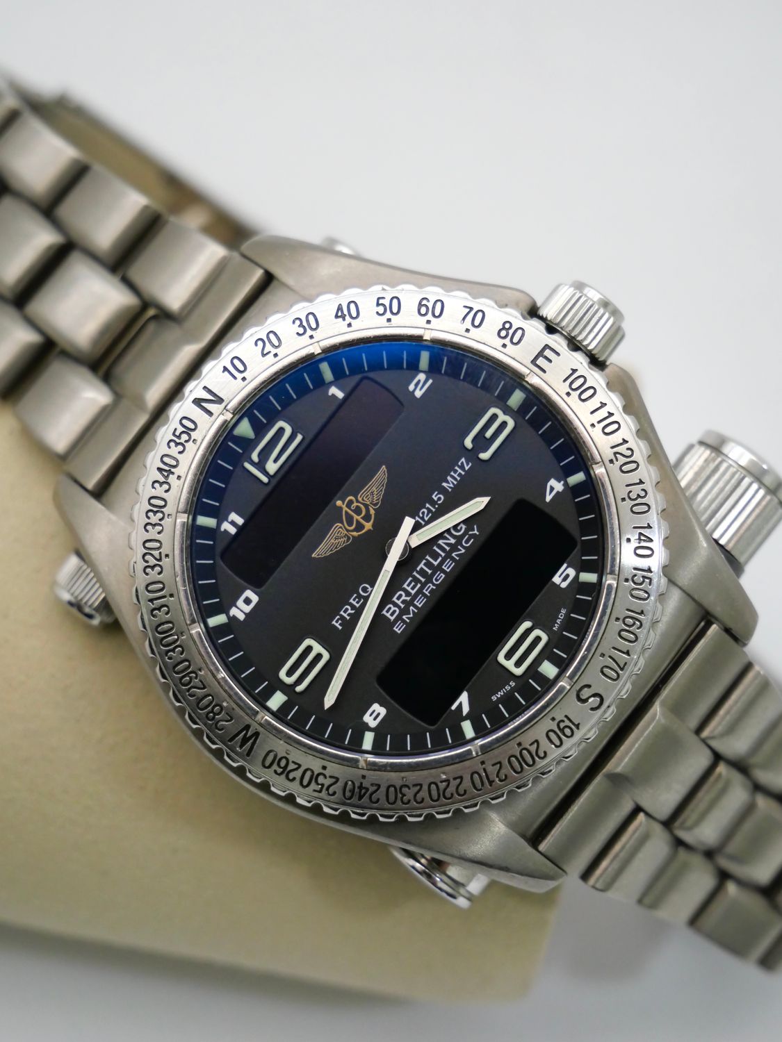 ​​Breitling Emergency