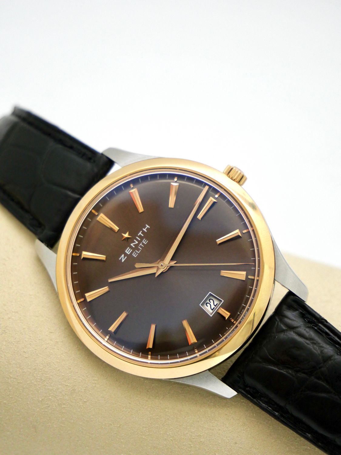​Zenith Captain Central Second