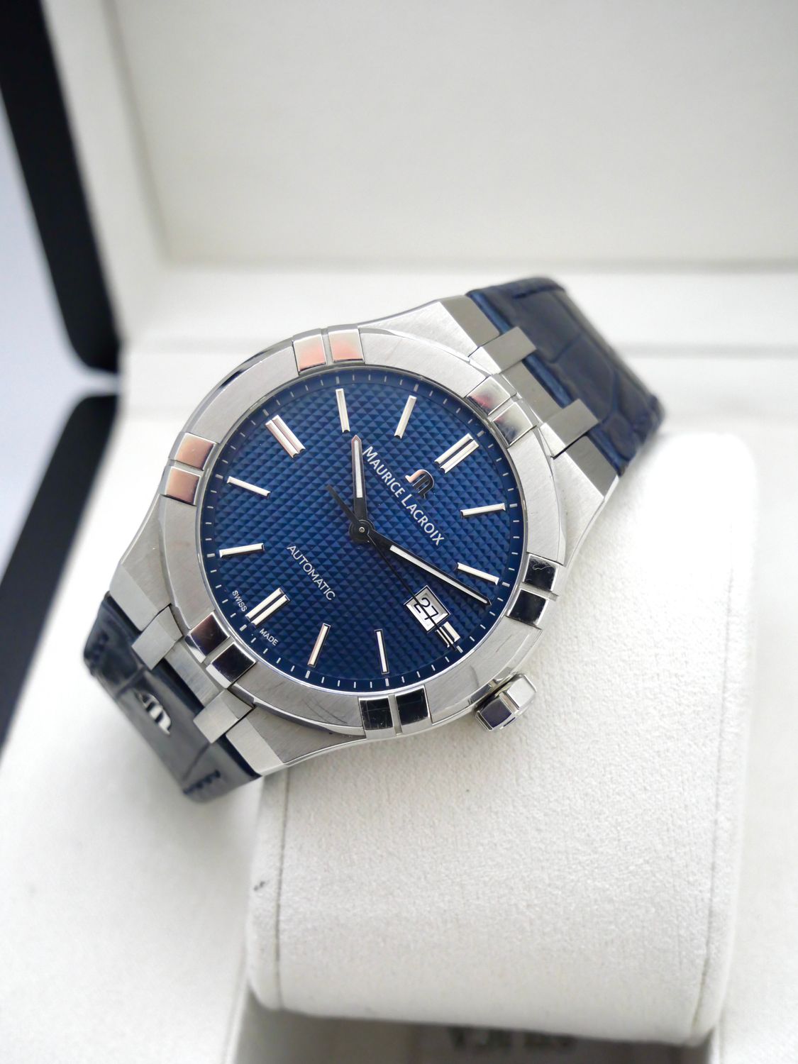 ​Maurice LaCroix Aikon