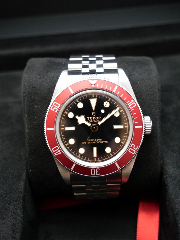 ​Tudor Black Bay