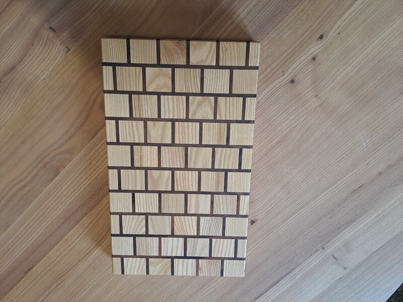 Schneidebrett Esche Nussbaum