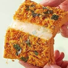 Seaweed Pork Floss Bread