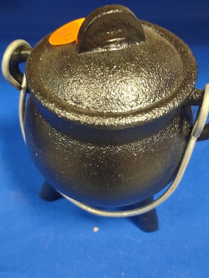 Mini cast iron cauldron 2.75 in