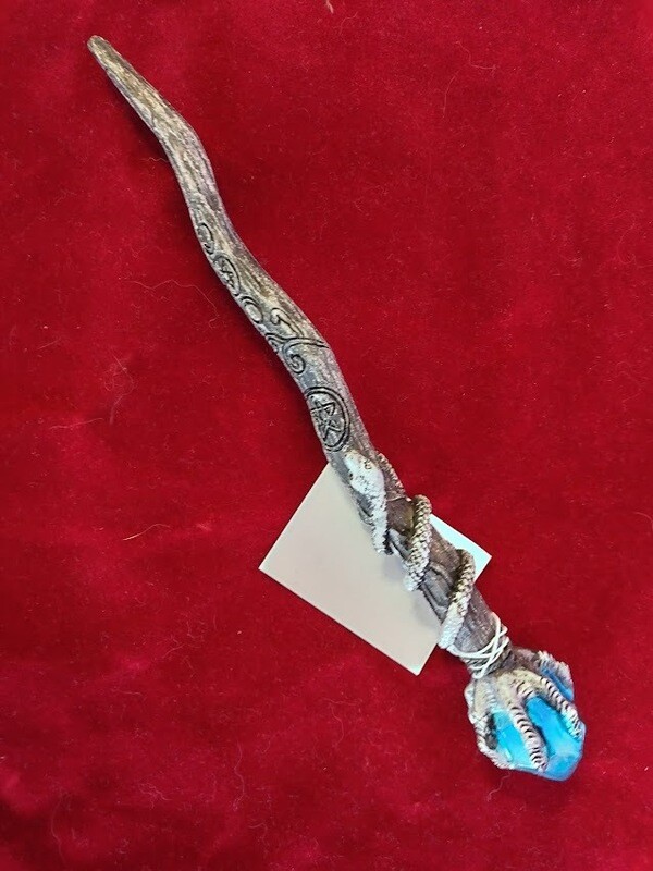 Silver Claw/Blue Gem.