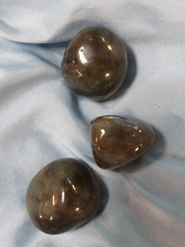 Tumbled Labradorite