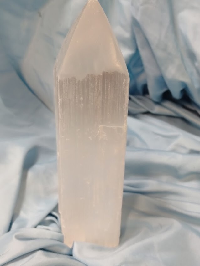 Selenite Tower Lg