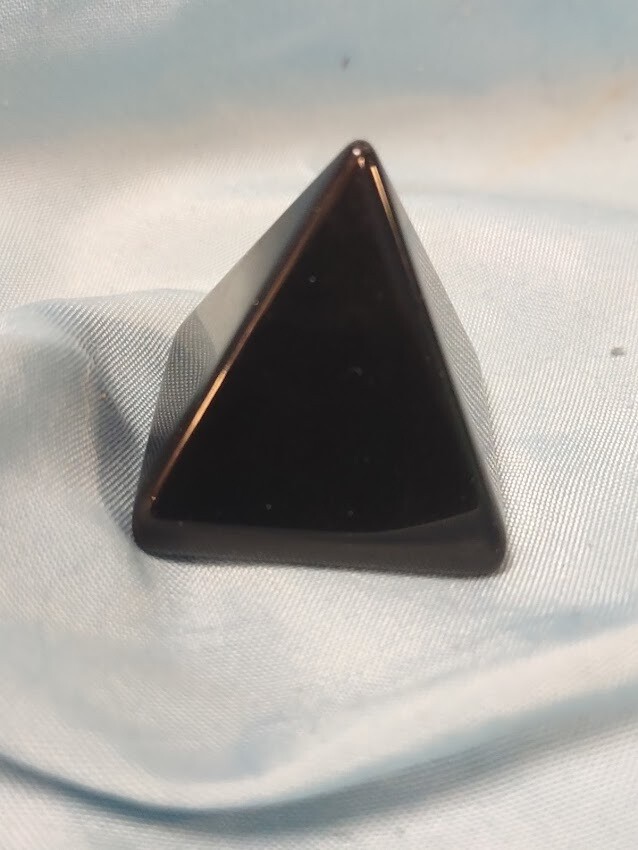 Mini Stone Pyramid/Black Obsidian
