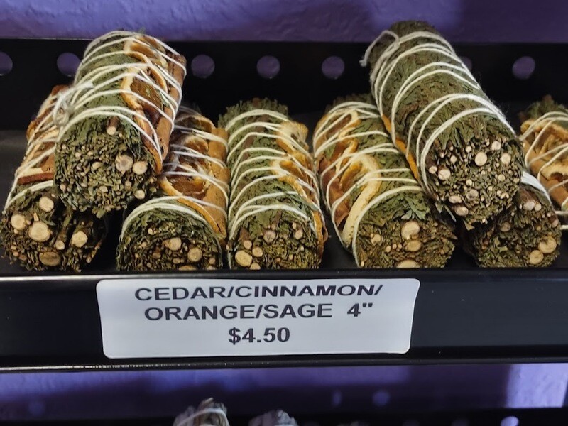 Smudge stick 4&#39; Cedar-Cinnamon-Orange-Sage