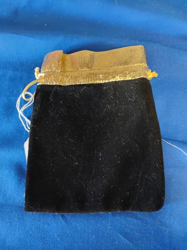Tarot Bag Black Velvet/Gold Thread