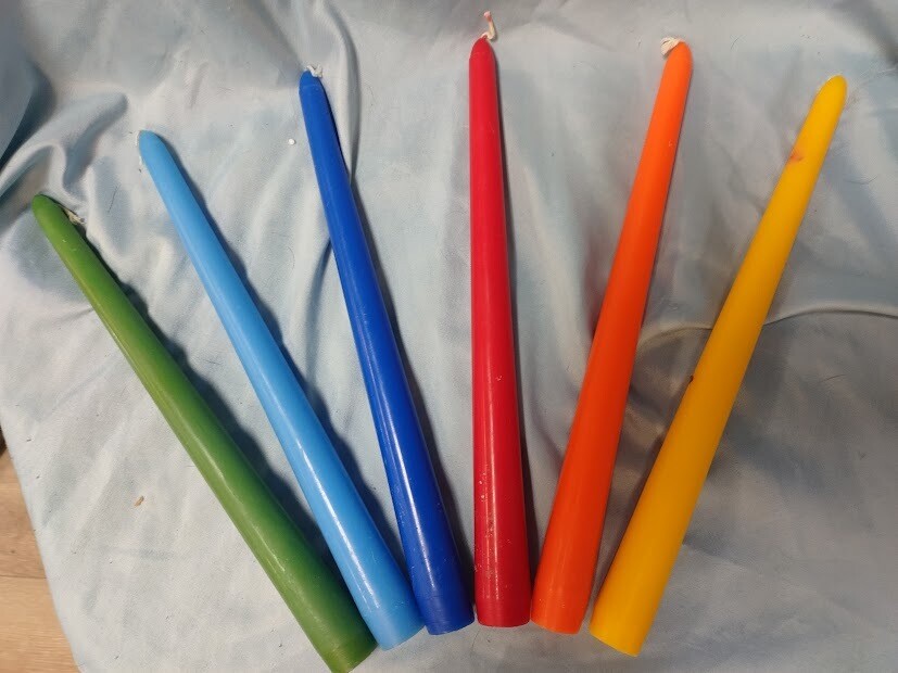   10&quot;taper candle/red