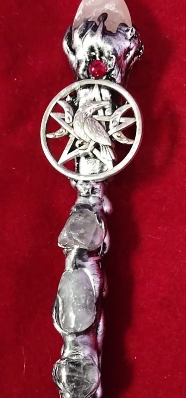 Magic Wand/Rose Quartz w/Silver Raven
