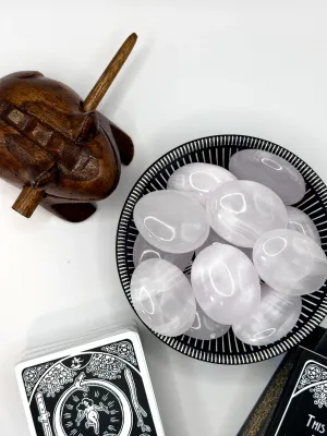 Mangano Calcite Palm Stone