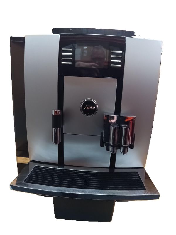 Kaffeevollautomat Jura Giga X3 Professional Mietgerät