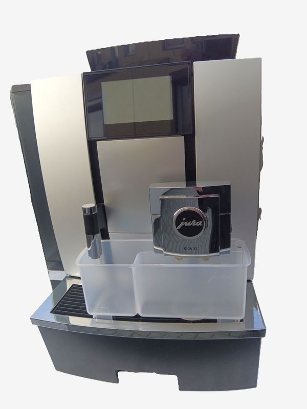 Kaffeevollautomat Jura Giga X3 Professional generalüberholt 2.Generation