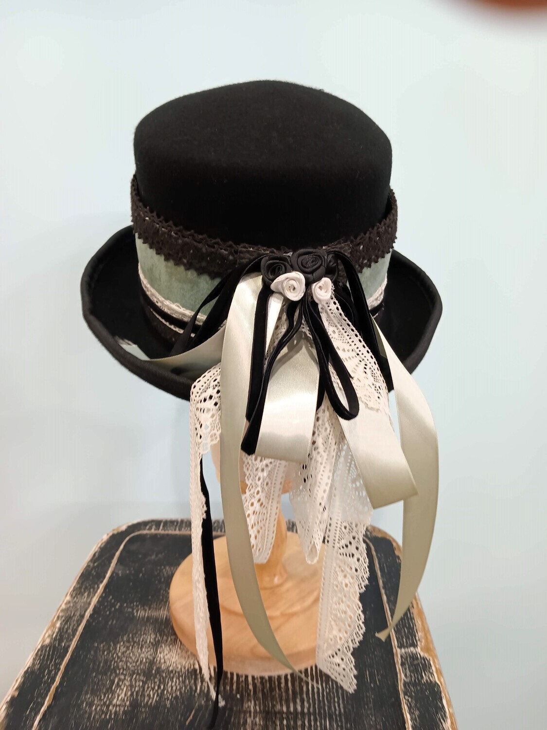 Wool Soft Ladies Black/ Teal
