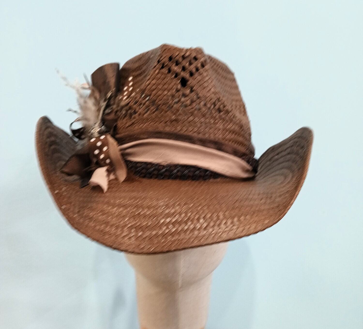 Straw Brown Fthr/ Band 1