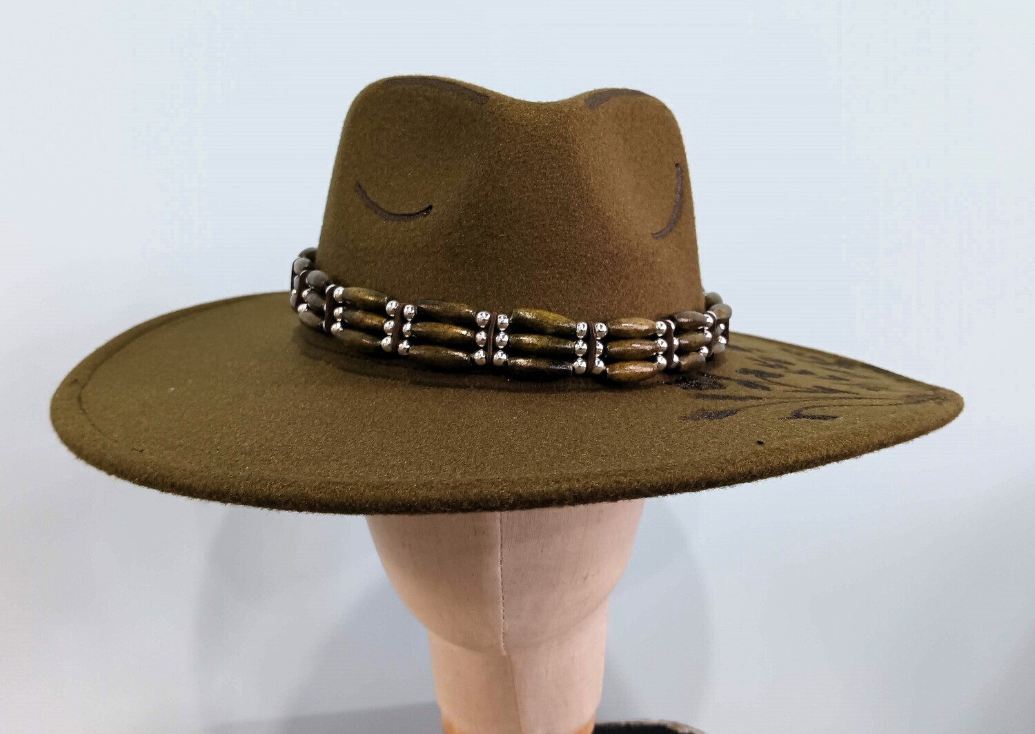 Cate Classic Olive/ Wi/ Wdbrn