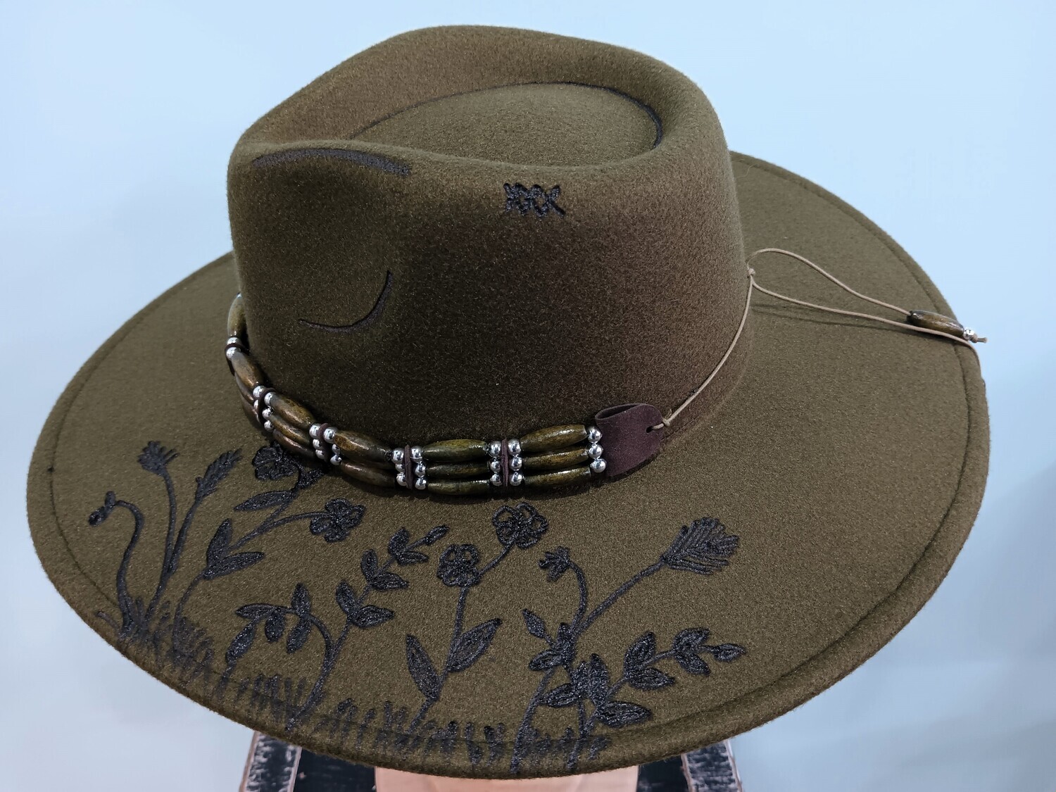 Cate Classic Olive/ Wi/ Wdbrn