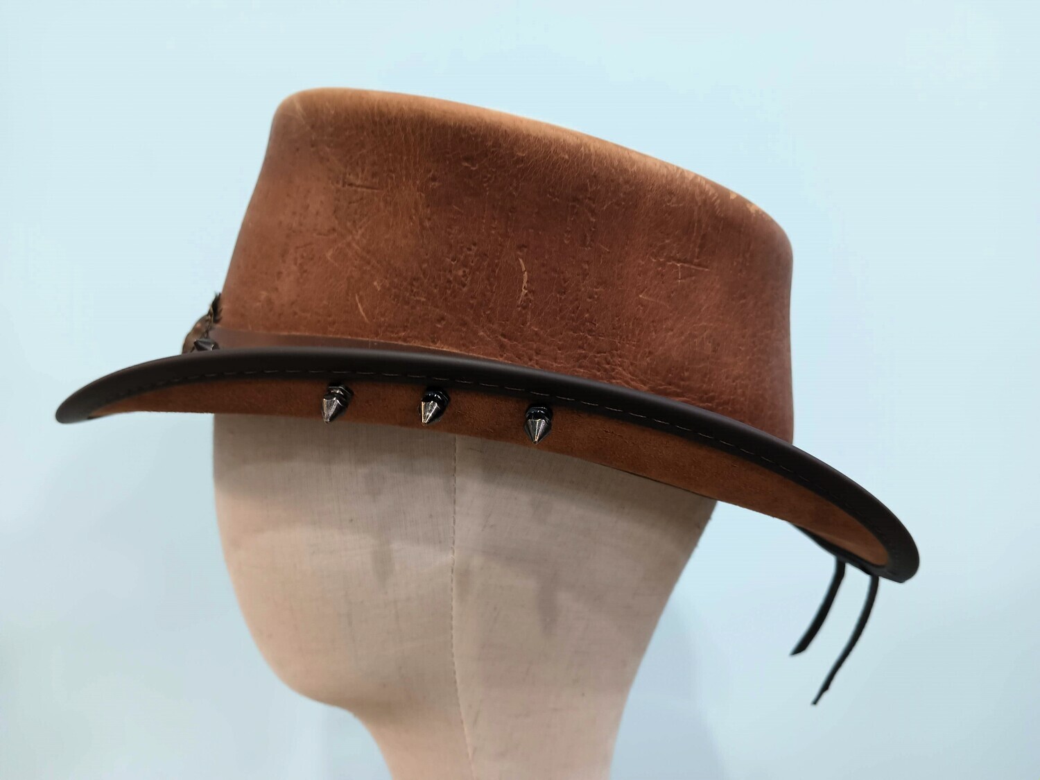 Marlowe AH Spikes1 Brown XL