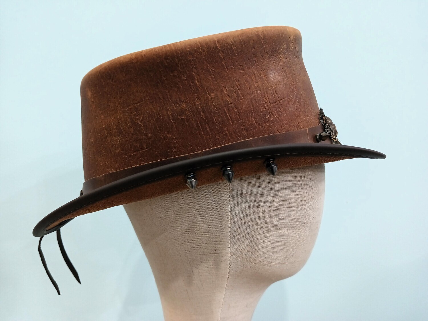 Marlowe AH Spikes1 Brown XL