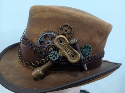 Top Hat