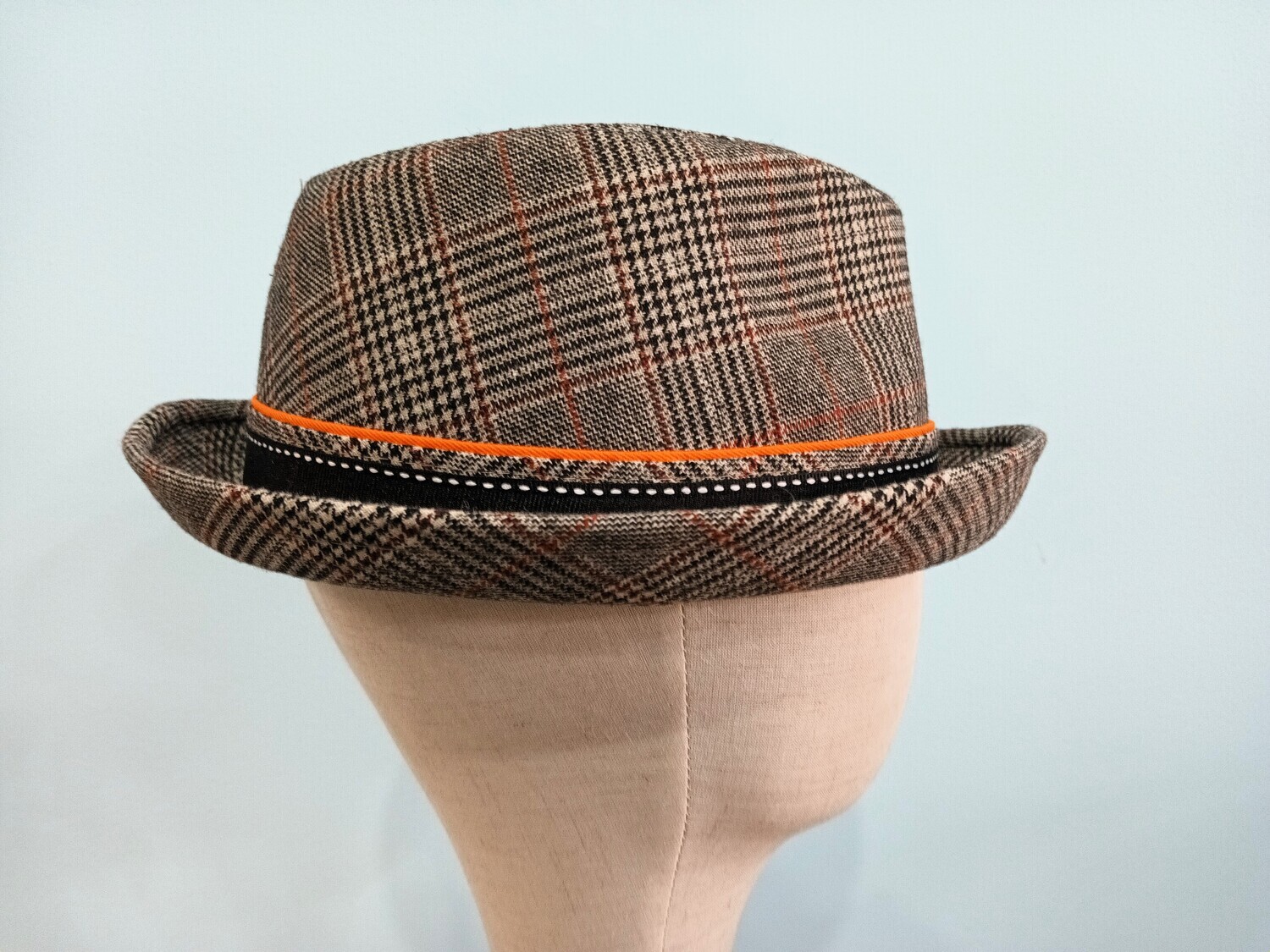 Denzel Brown Tweed L