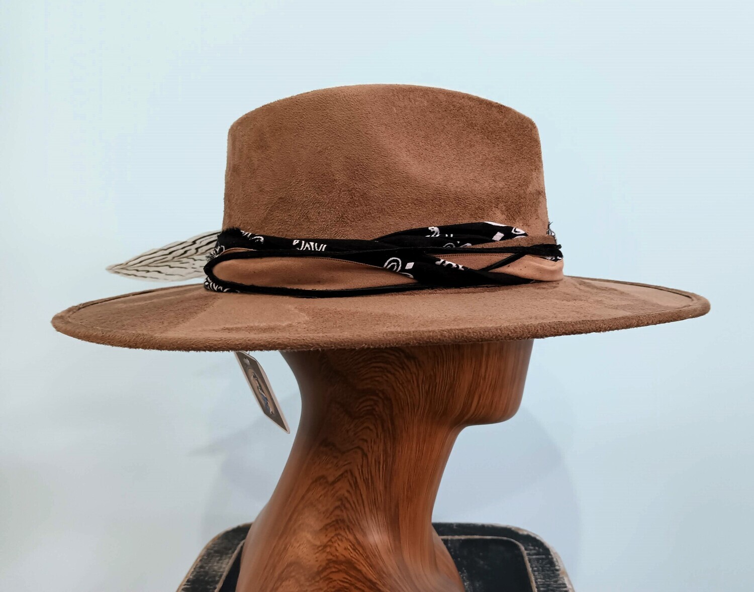 Tash Taupe Rancher Fthr/ Band 1