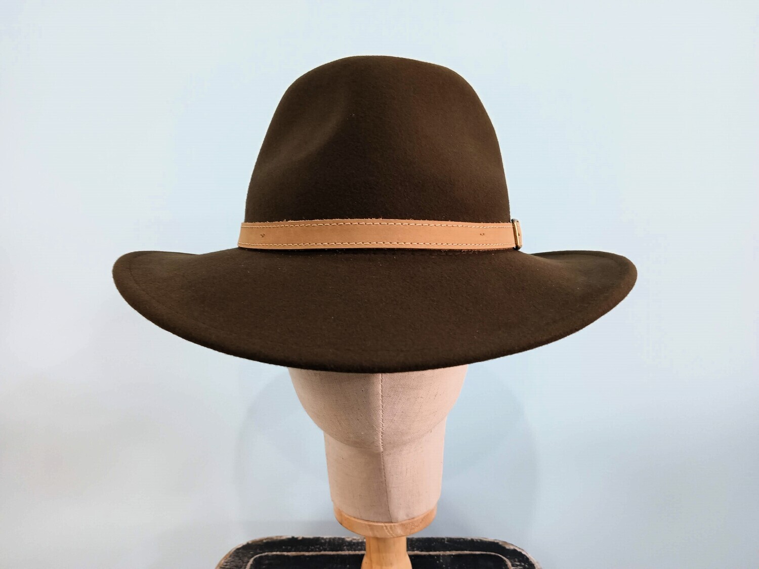 Bogart AH Brown XL