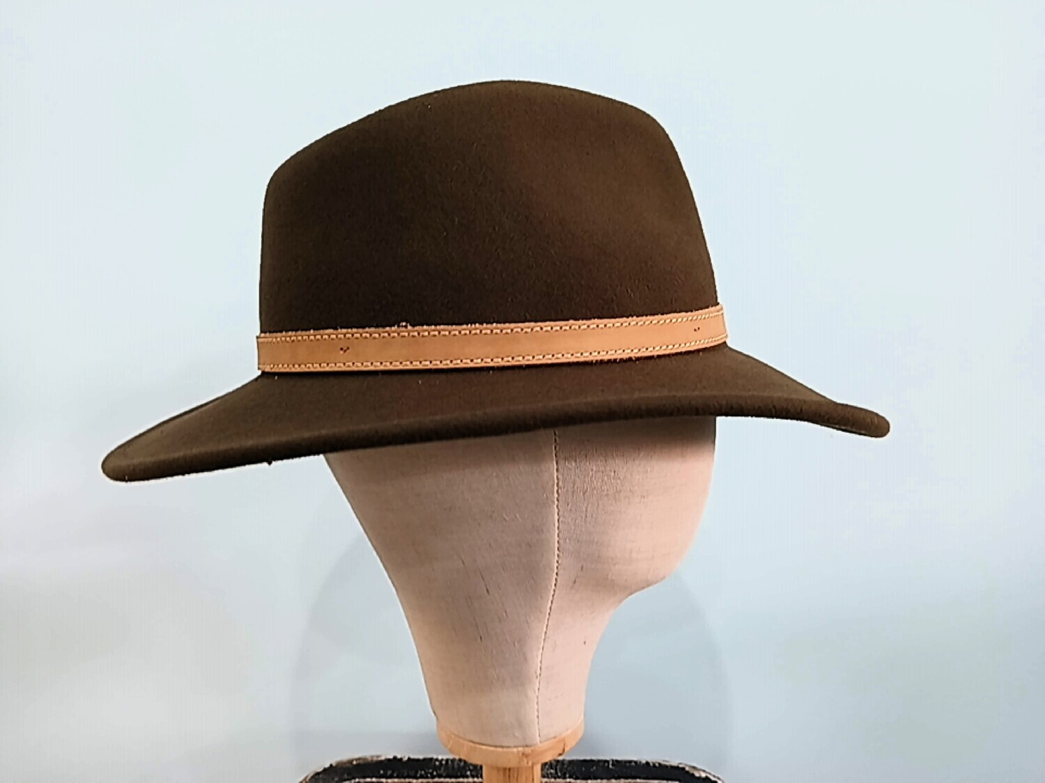 Bogart AH Brown L