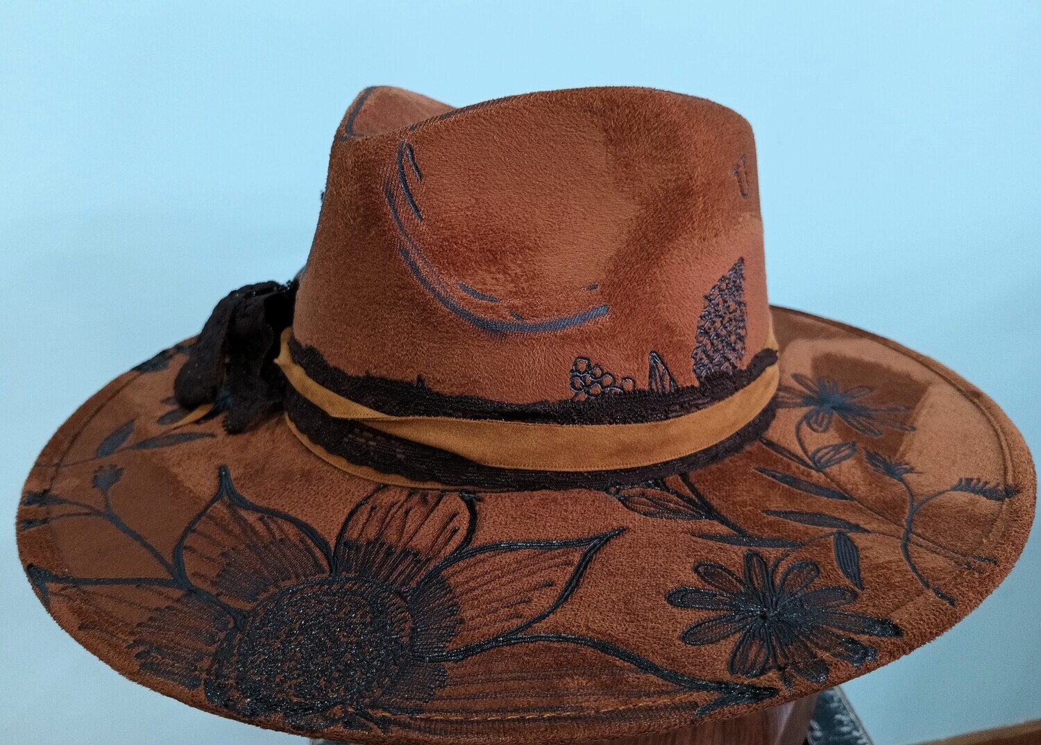 Tash Camel Rancher Wdbrn/ Fthr/ Band 1