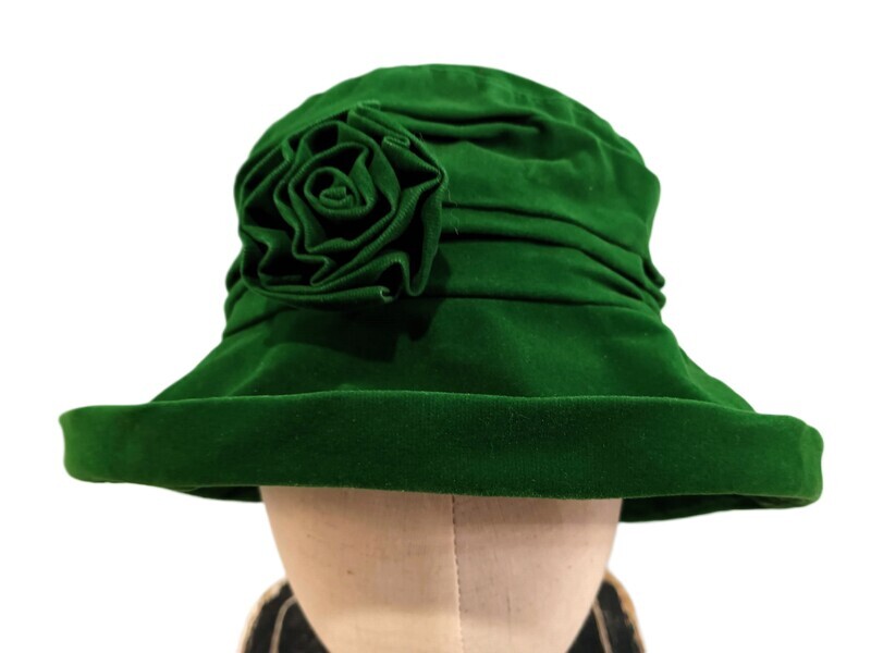 Emma Cloche Emerald