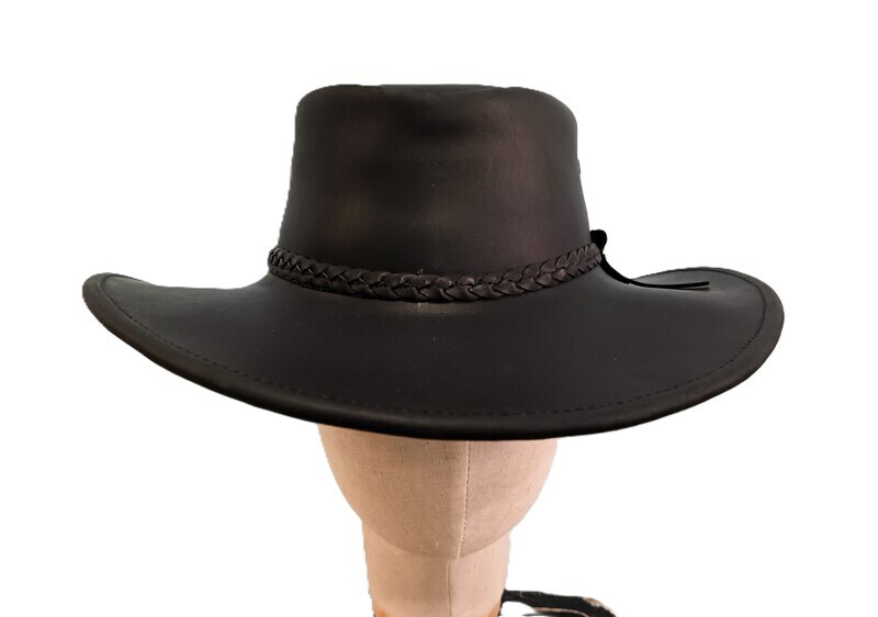 Outback AH Black M