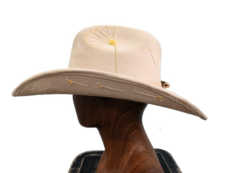 Lively Ivory Cowboy Dandelion M