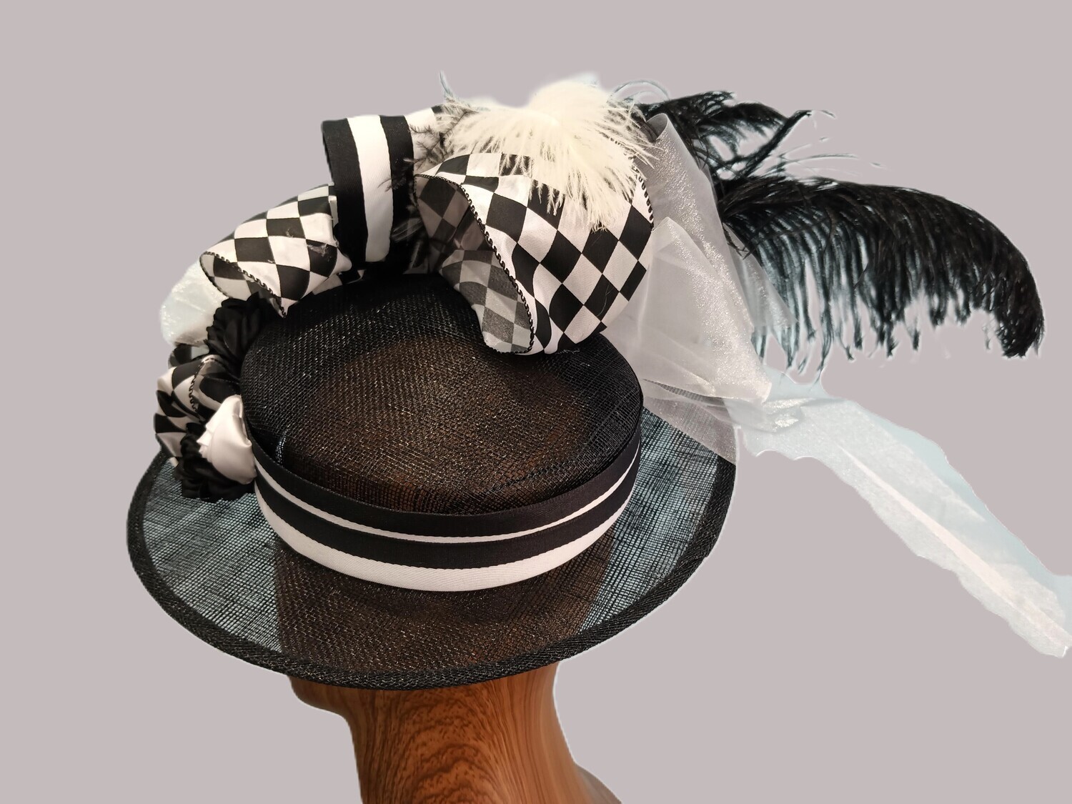 Black Wide Brim Derby Fascinator