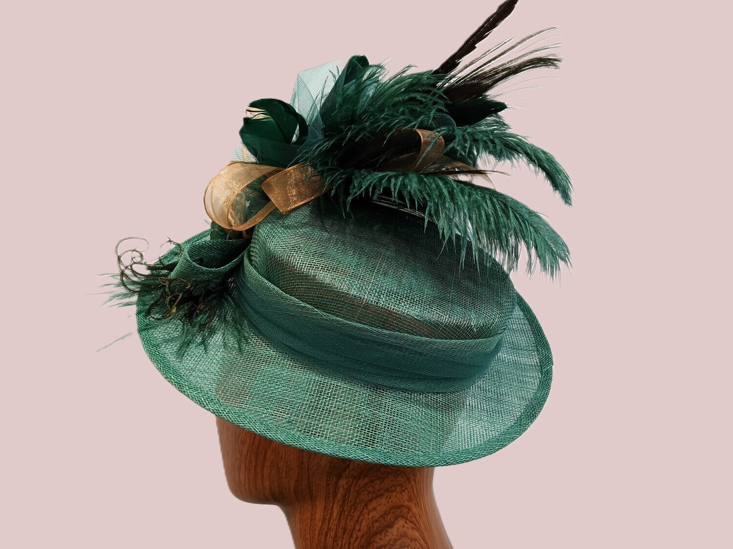 Emerald Wide Brim Derby Fascinator 1