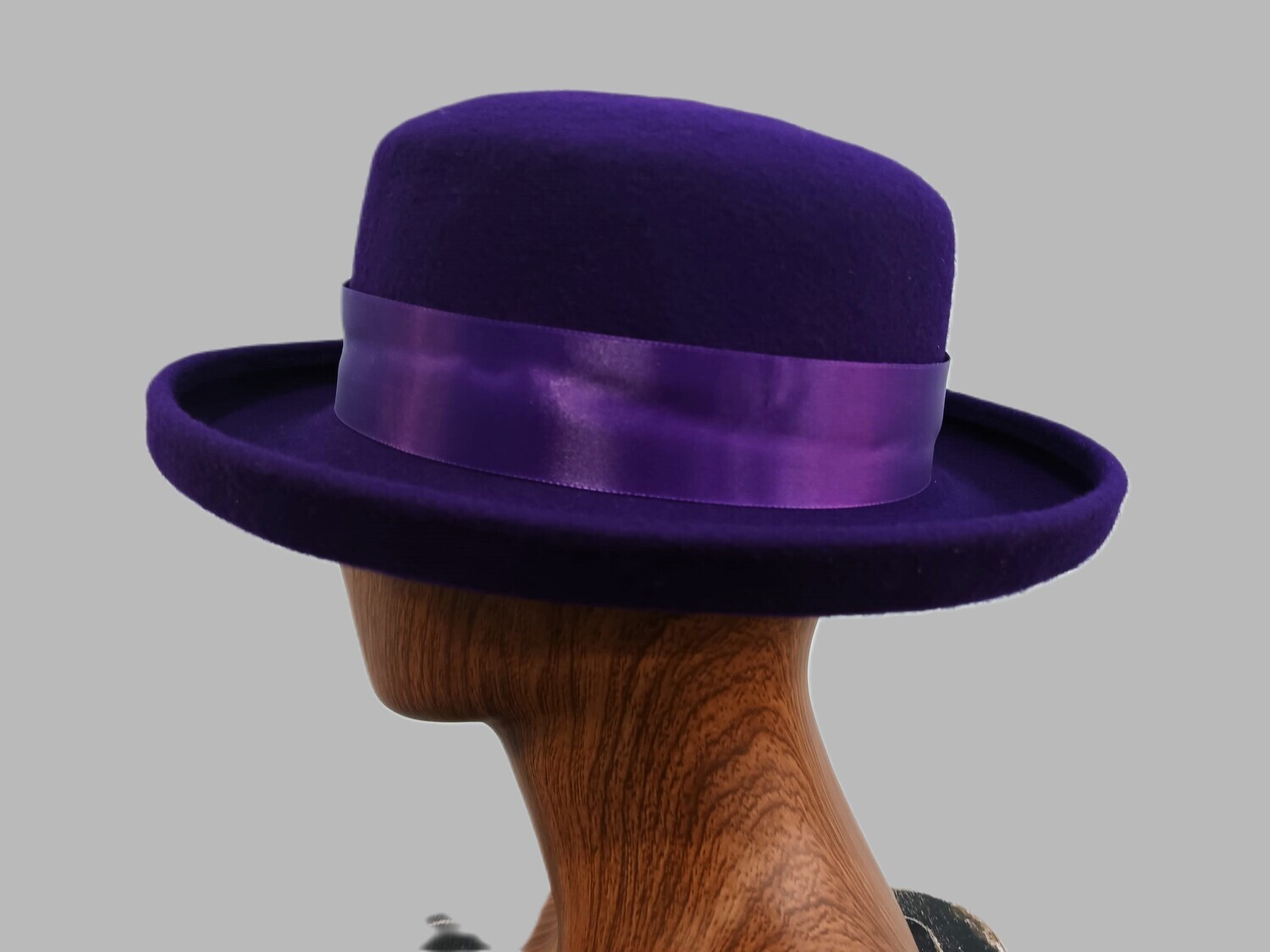 Vintage Purple Kettle Brim 2