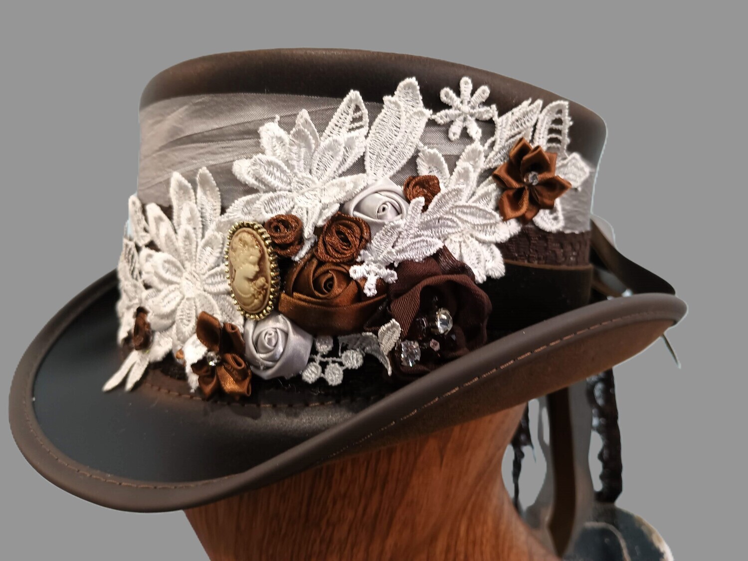 Marlowe AH Ladies Brown/ Grey Victorian Top Hat 1 L