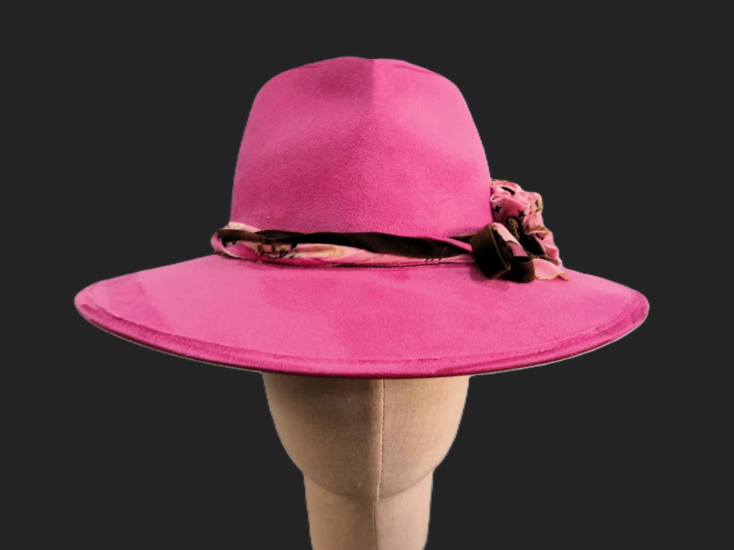 Tash Hot Pink Heart Crown Rancher 1 M