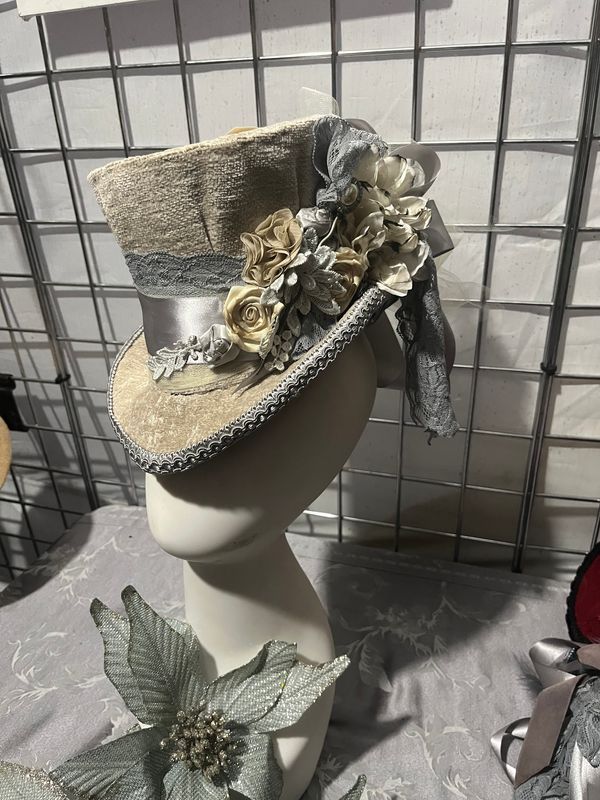 TTT Victorian Fascinator
