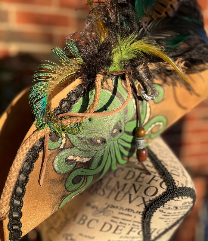 Calypso Tan Tricorn/Handpainted Green Kraken