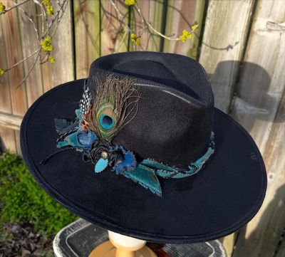 Black peacock rancher