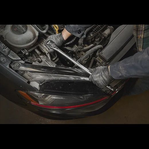 48-22-9050 1/2" DRIVE EXTENDED RATCHET - 18"