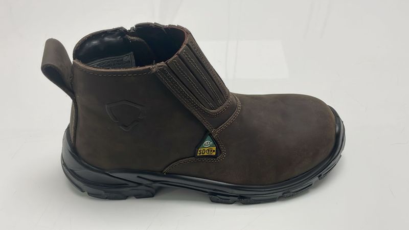 53-22774 EURO SECURITY SHOES SIZE: US(8) COLOR : BROWN